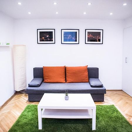 Studio 45 In The City Budapest Esterno foto