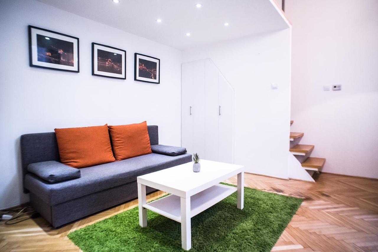 Studio 45 In The City Budapest Esterno foto